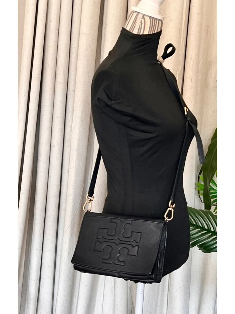 TORY BURCH WHITE LEATHER BOMBE SHOULDER BAG/CROSSBODY